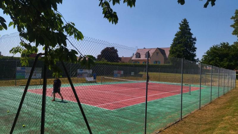 Terrain de tennis 